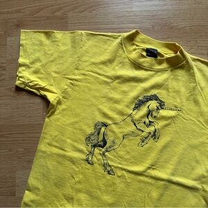 💛SOLD💛 VINTAGE SINGLE STITCH ANVIL UNICORN TEE!!!